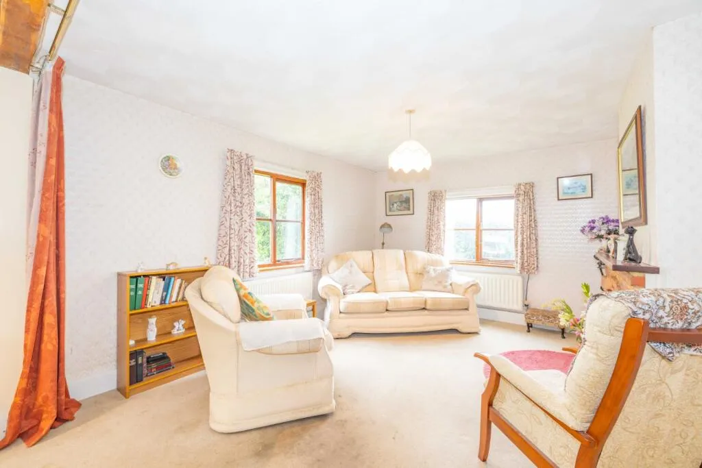 3 bed Detached Bungalow