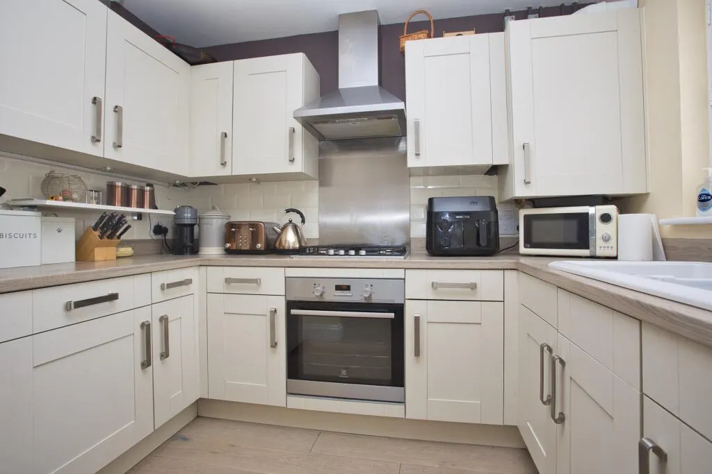 2 bed Semi-Detached