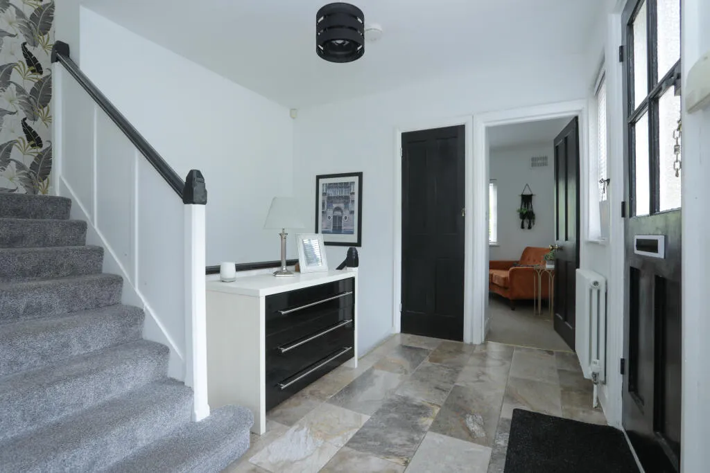 4 bed Detached