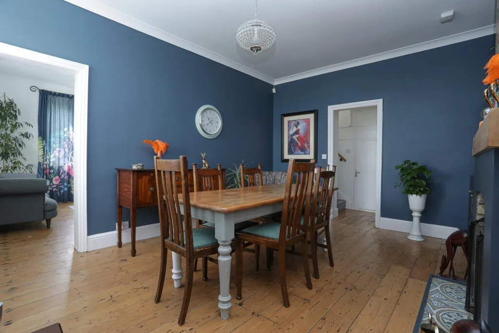 4 bed Detached