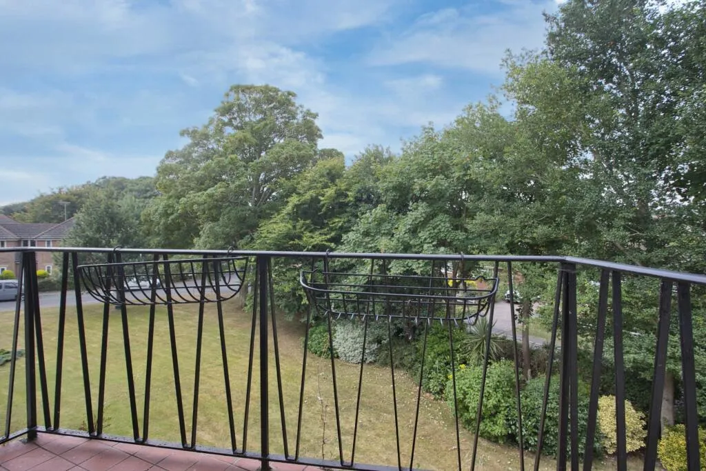 2 bed Apartment