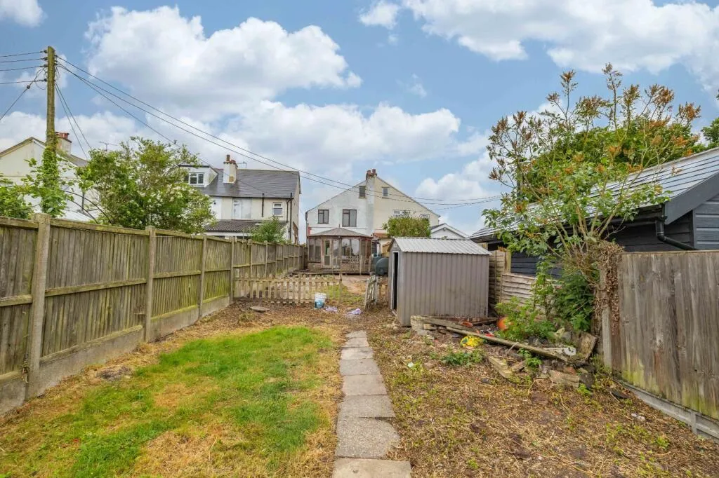 3 bed Semi-Detached