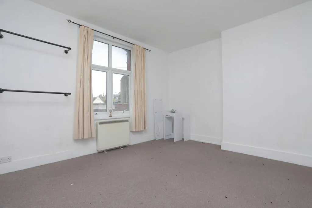 2 bed Apartment