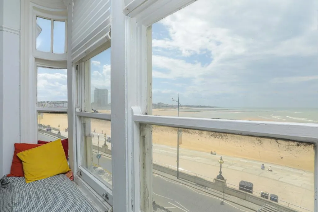 2 bed Apartment