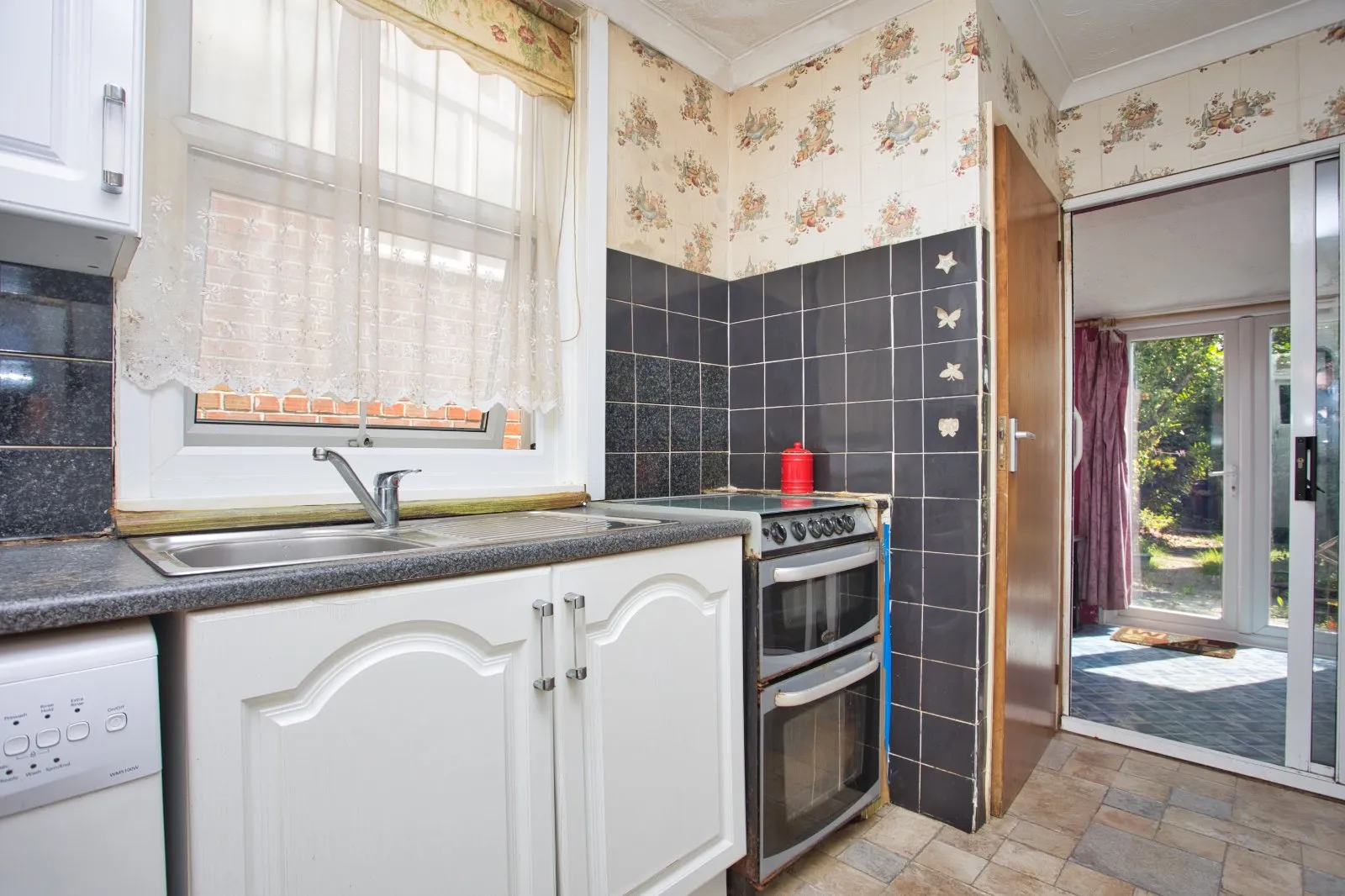 3 bed Terraced