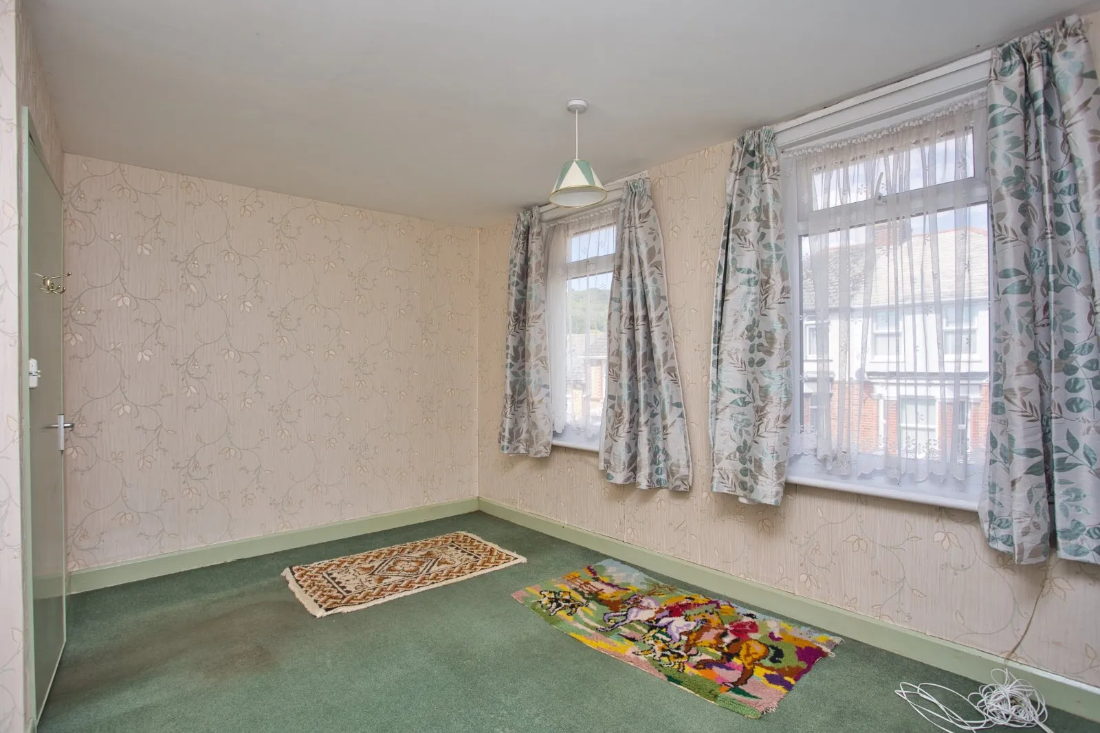 3 bed Terraced