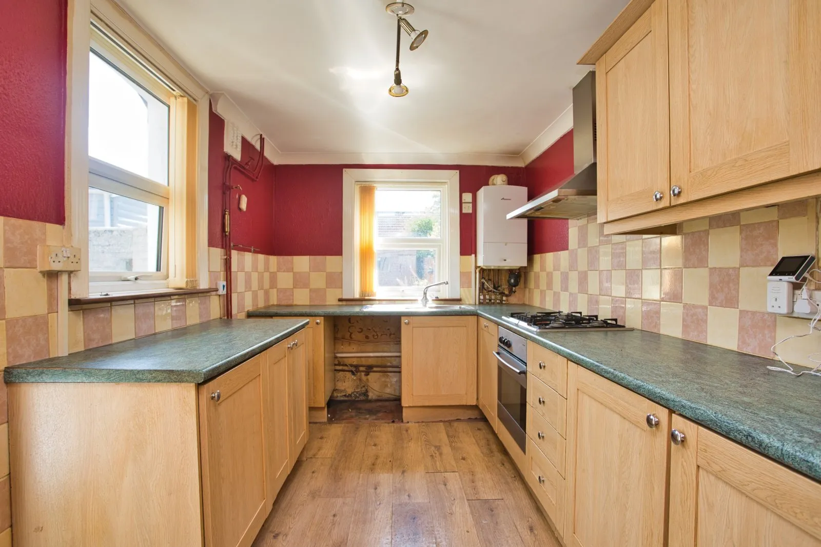 2 bed Semi-Detached
