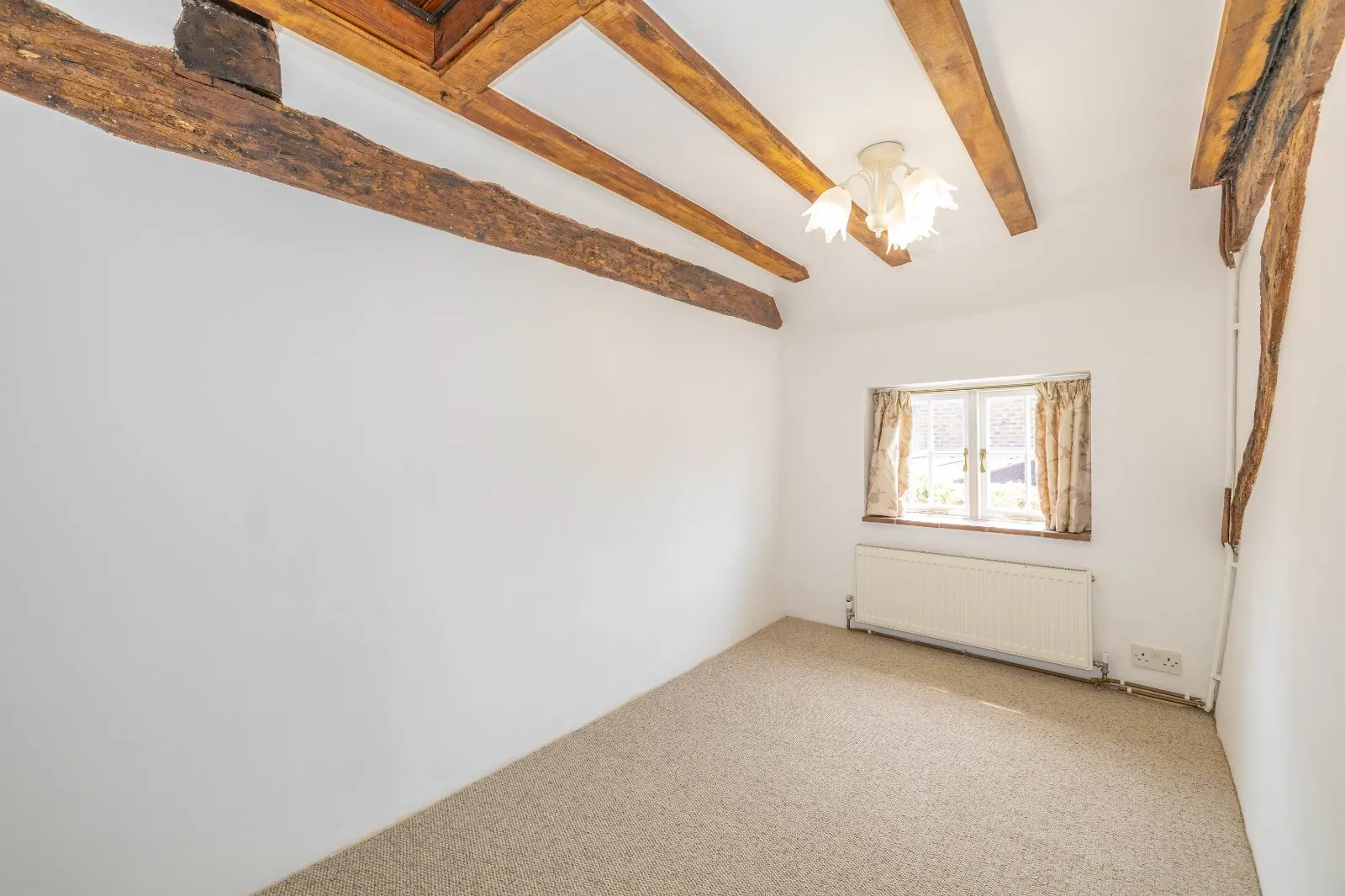 2 bed Semi-Detached