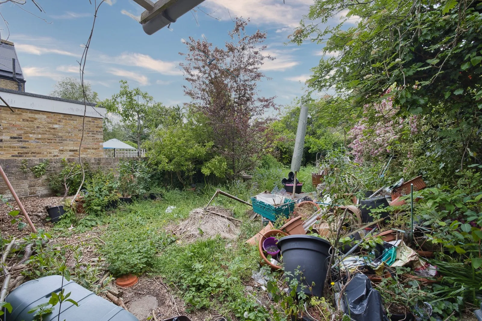 4 bed Semi-Detached