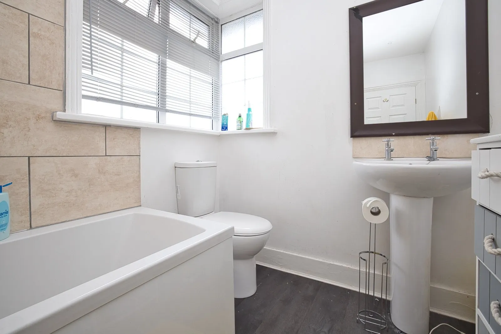 4 bed Semi-Detached