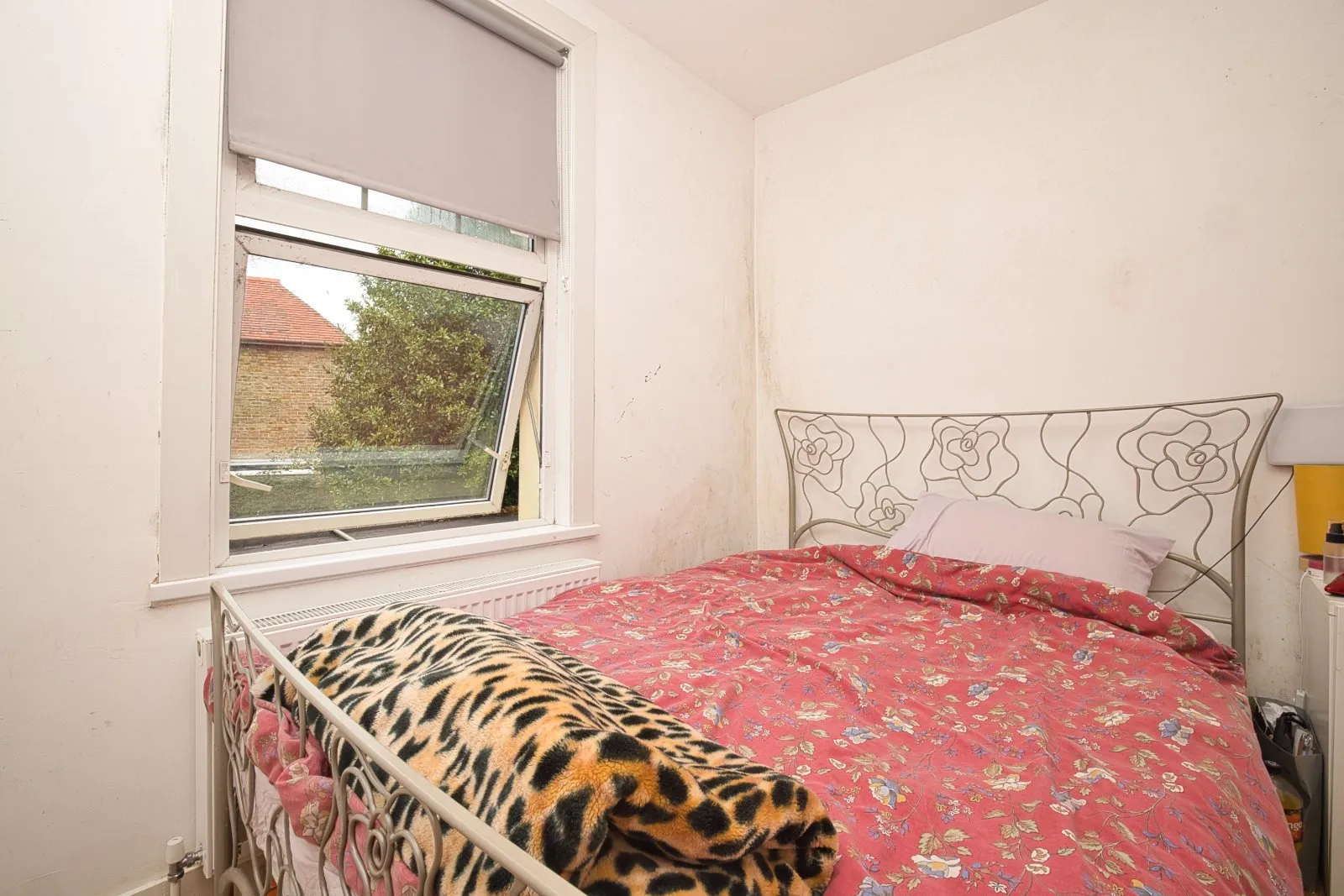 4 bed Semi-Detached