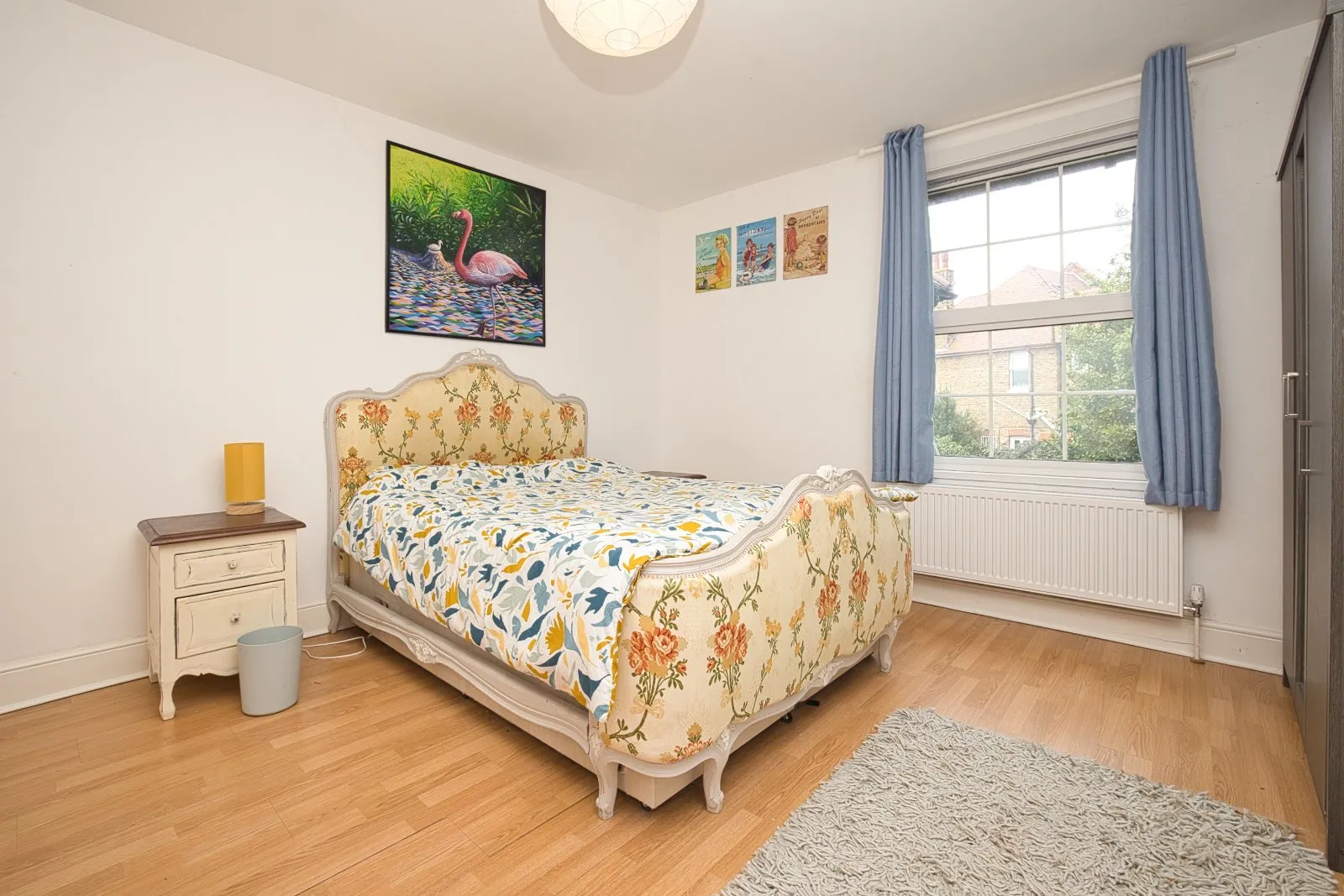 4 bed Semi-Detached