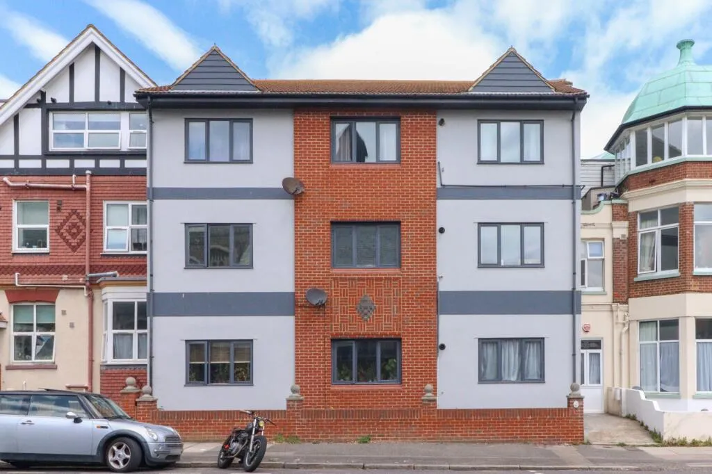 2 bed Apartment