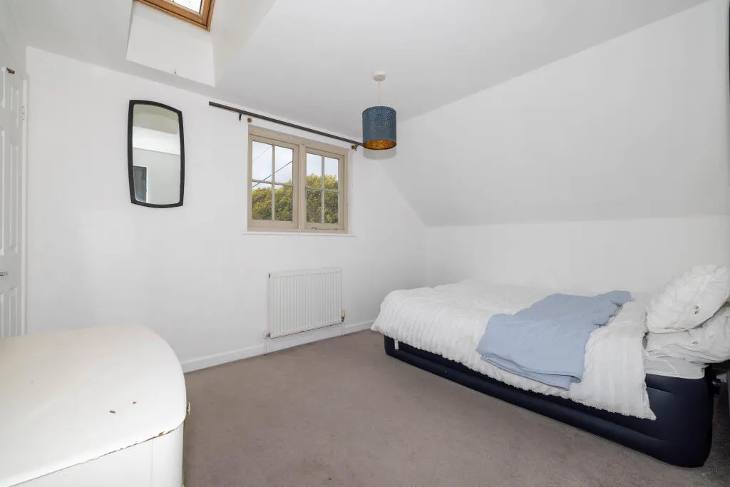 2 bed Detached