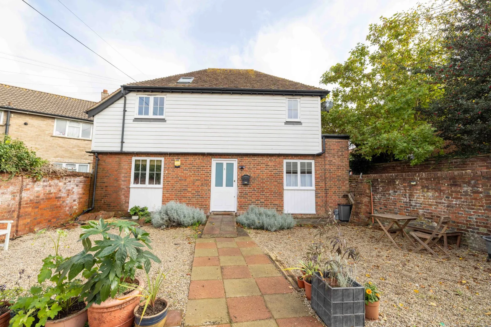 2 bed Detached