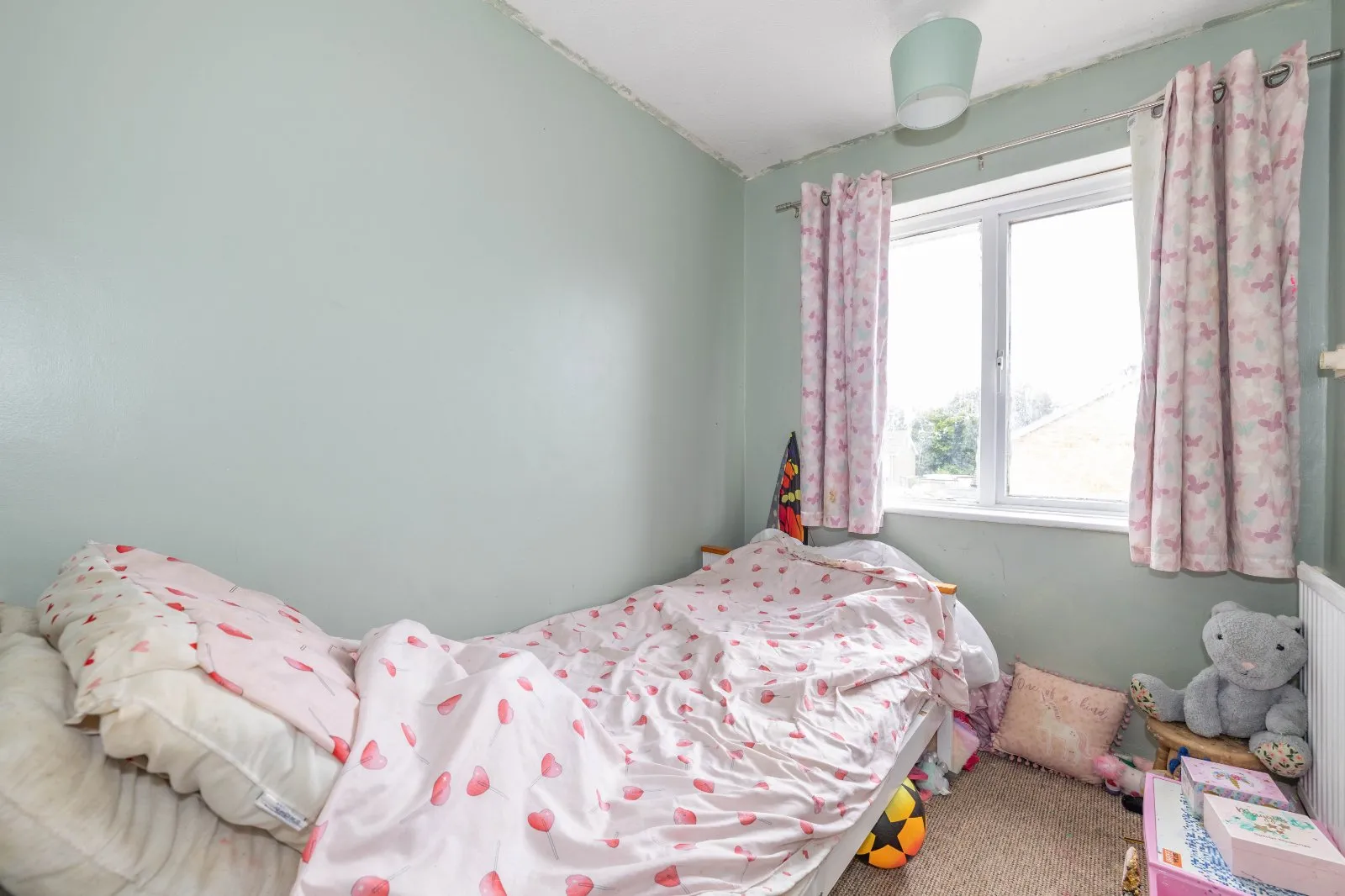 3 bed Terraced