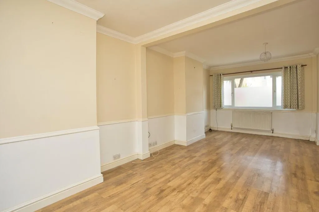 3 bed Semi-Detached