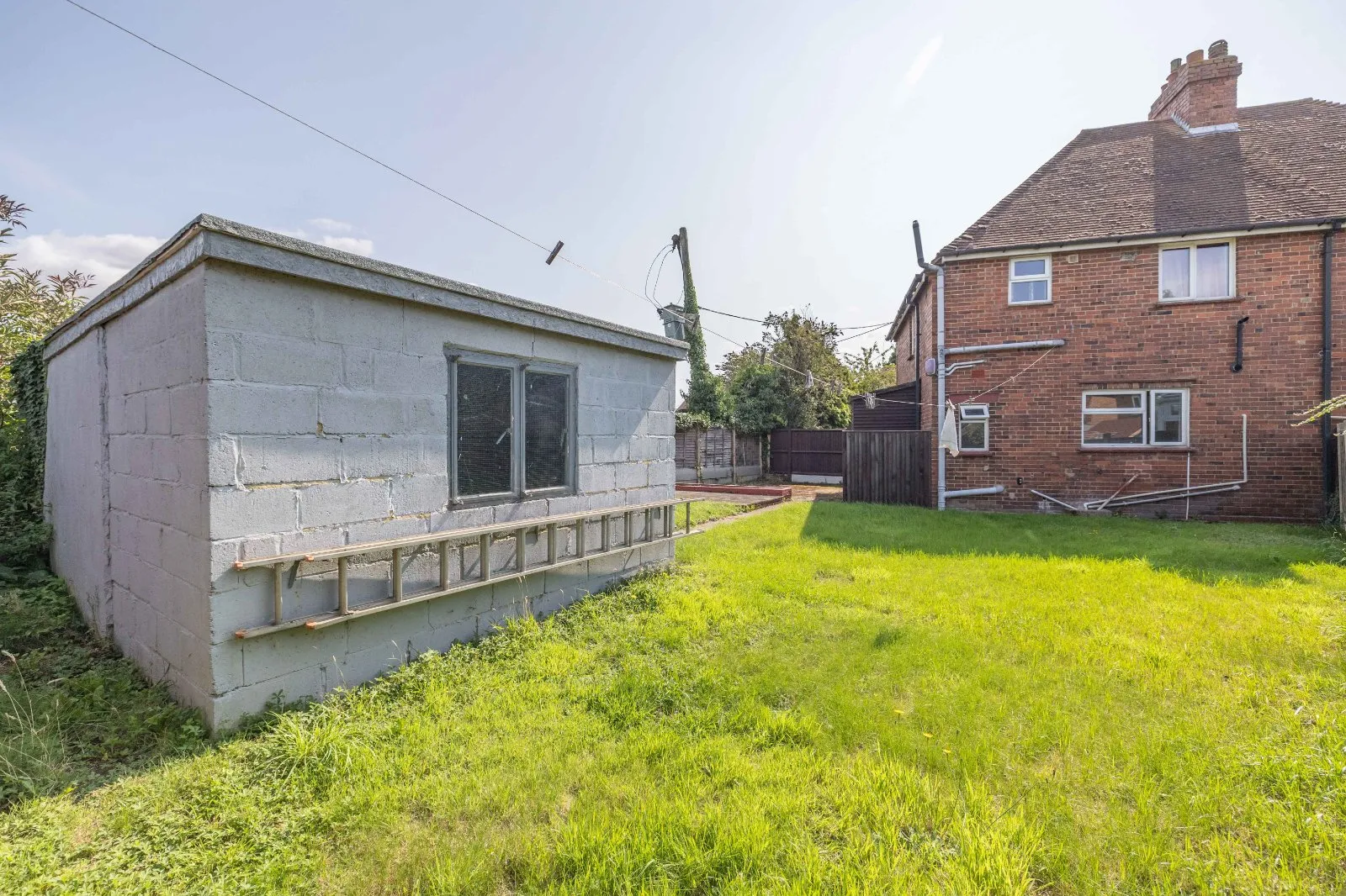 2 bed Semi-Detached