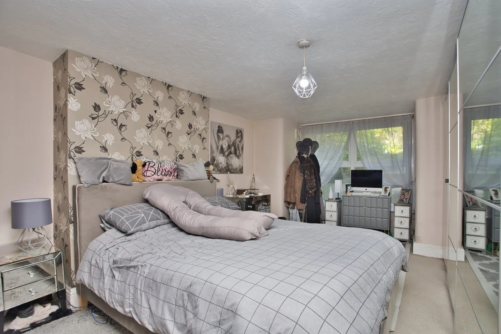 1 bed Apartment