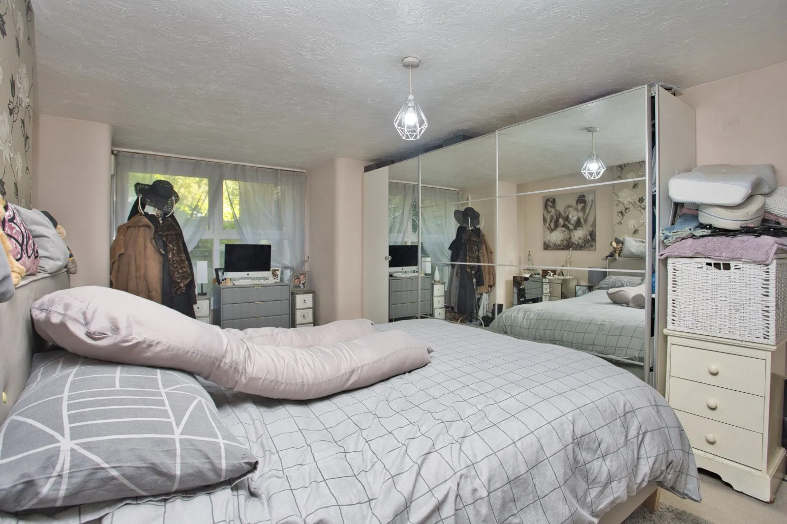 1 bed Apartment