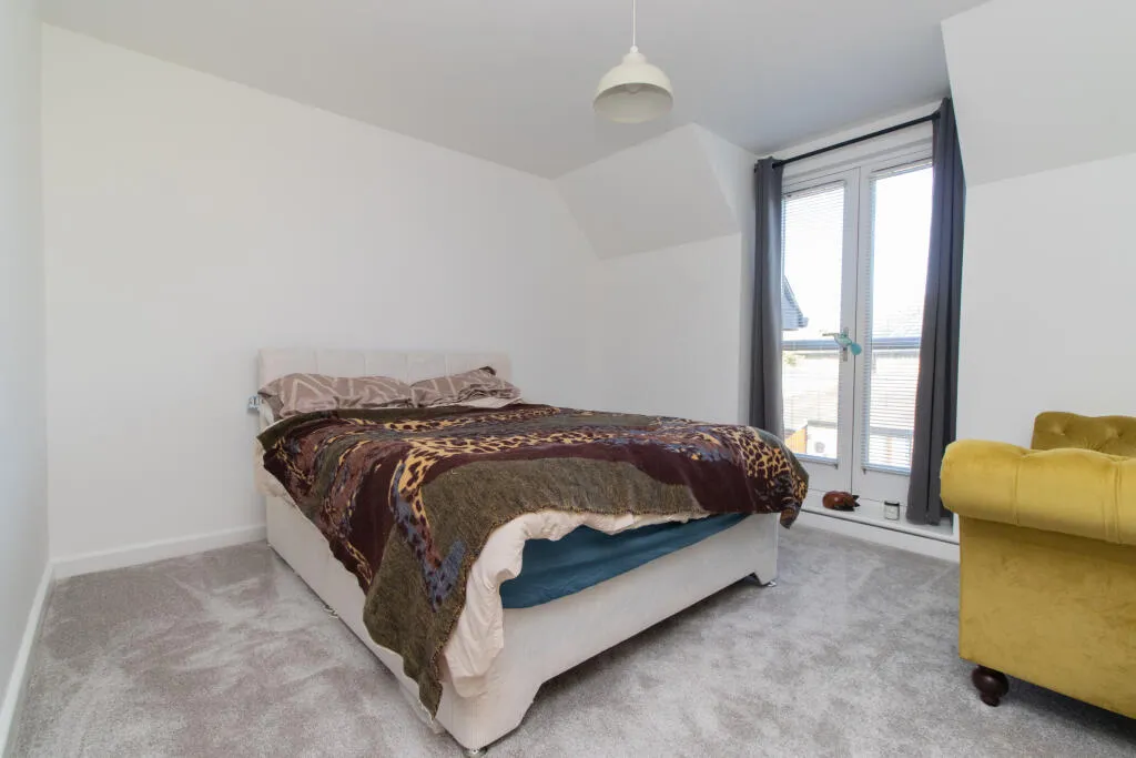 3 bed Semi-Detached