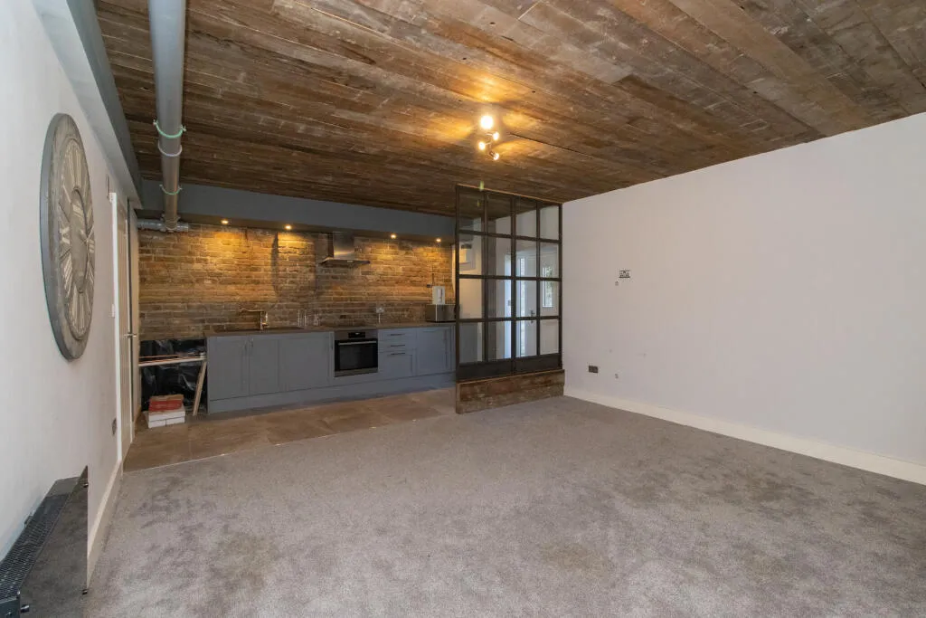 3 bed Semi-Detached