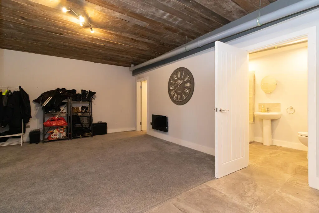 3 bed Semi-Detached