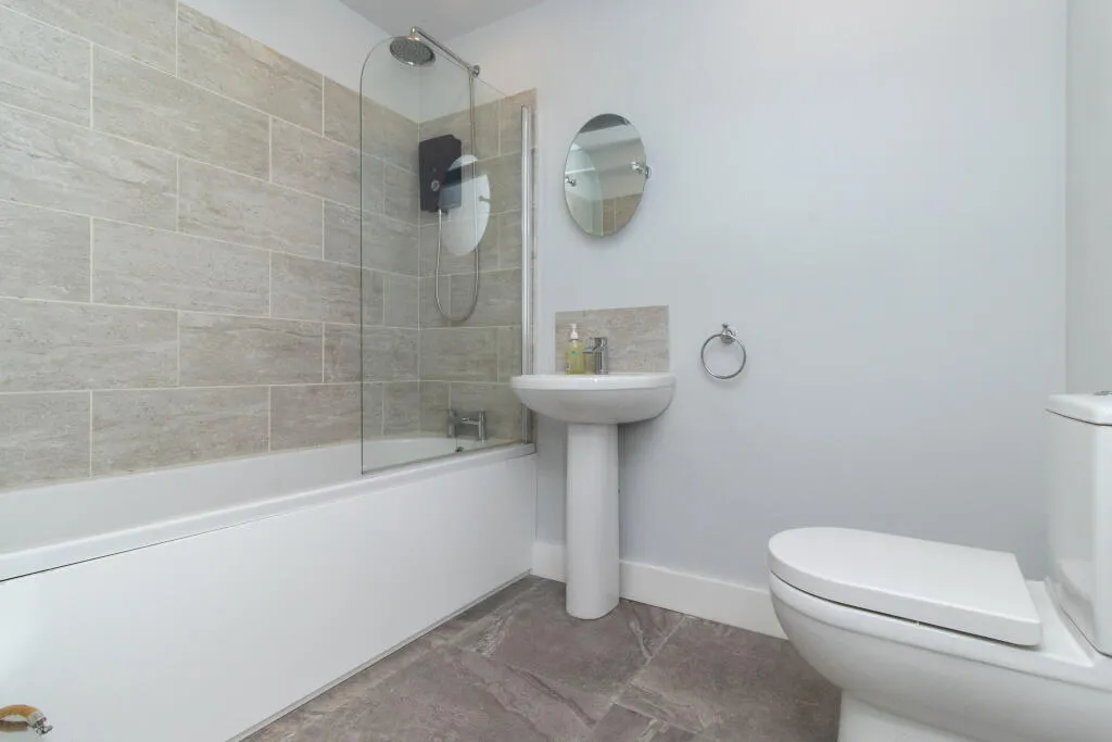 3 bed Semi-Detached