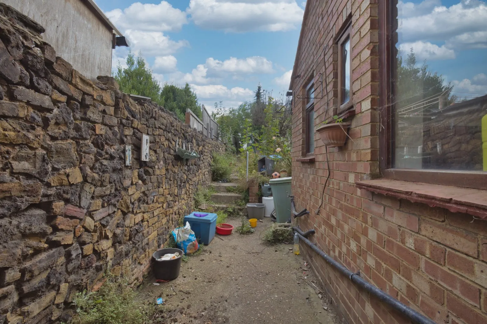 3 bed Terraced