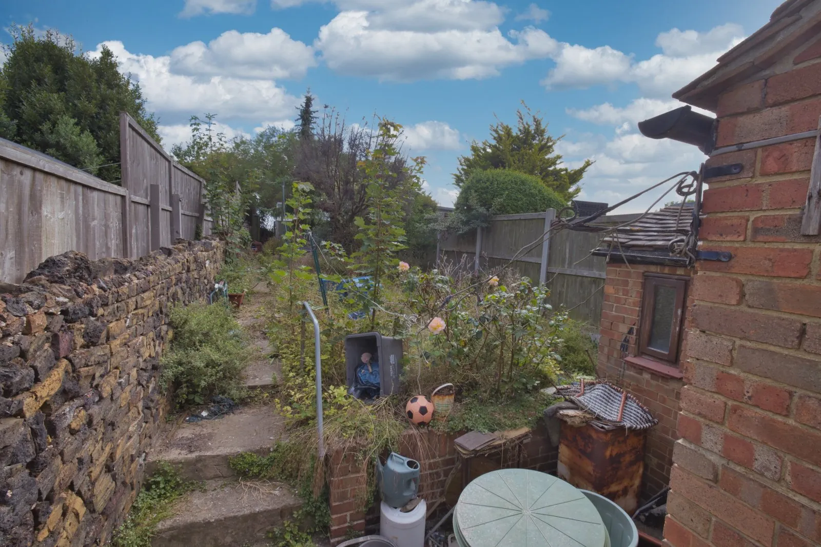 3 bed Terraced