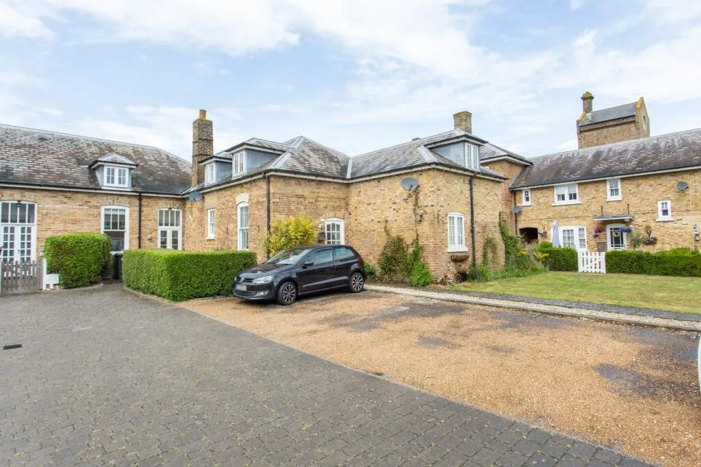 3 bed Terraced