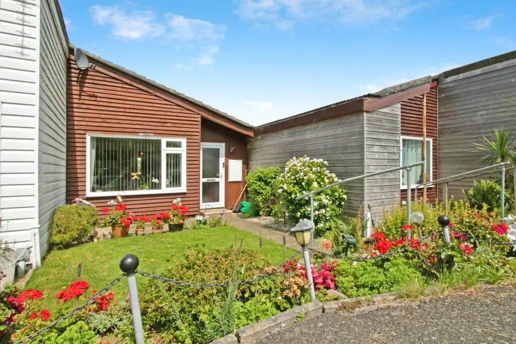 1 bed Terraced Bungalow