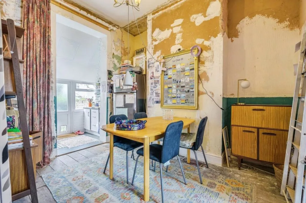 3 bed Terraced