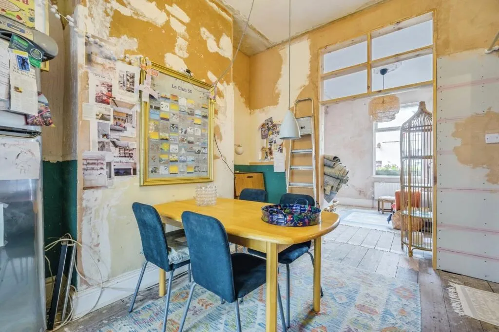 3 bed Terraced