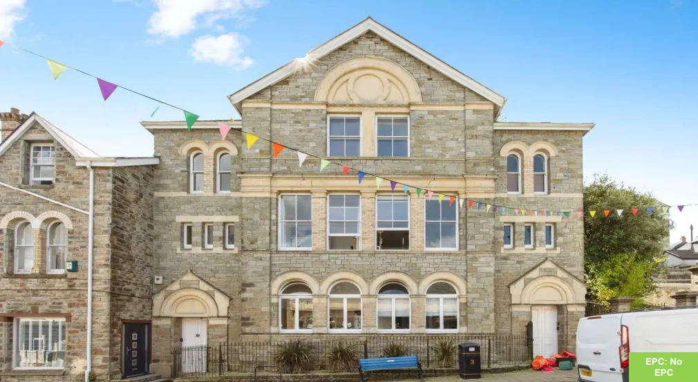 2 bed Apartment