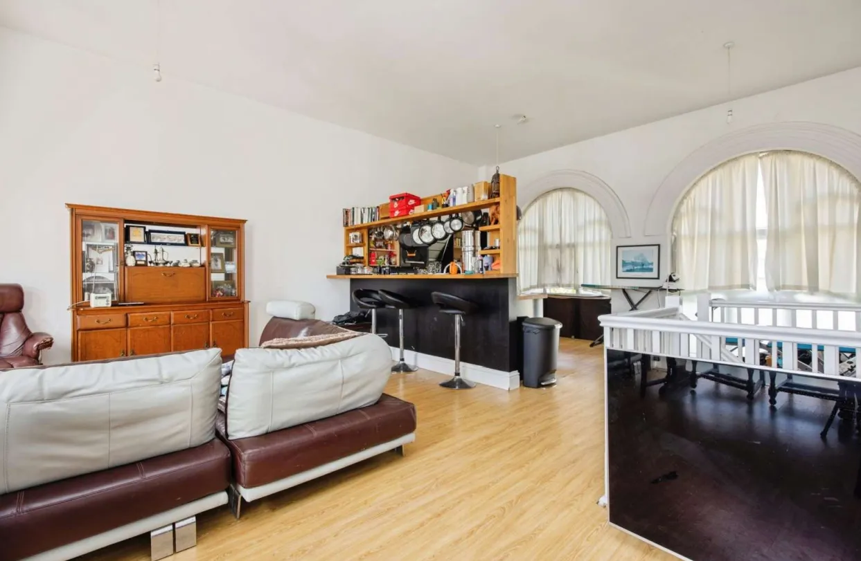 2 bed Apartment