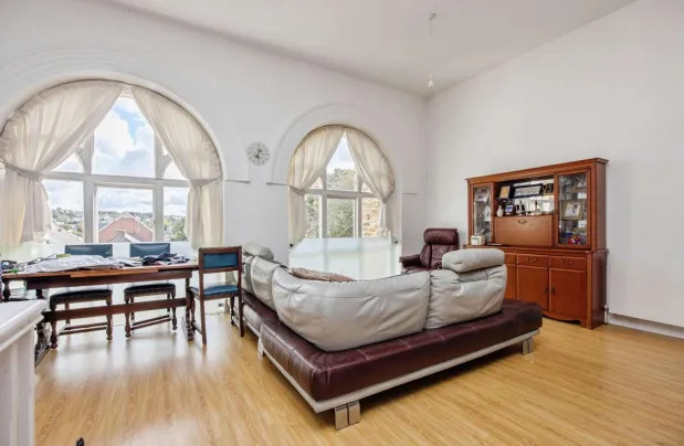 2 bed Apartment