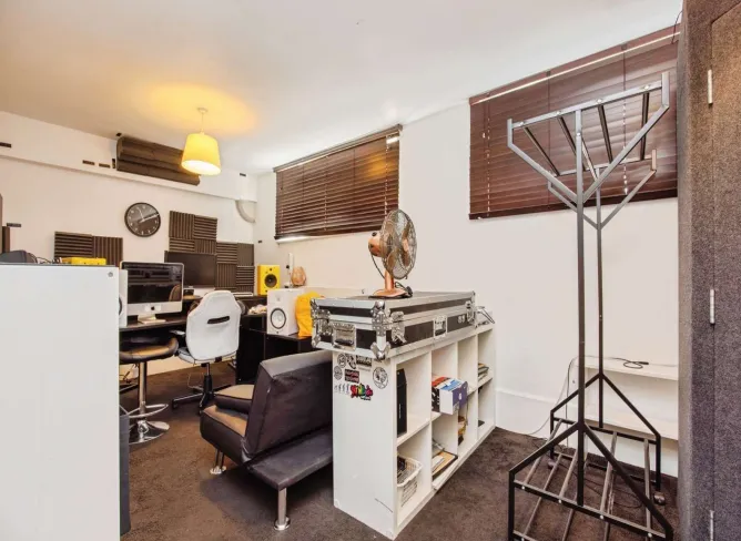 2 bed Apartment