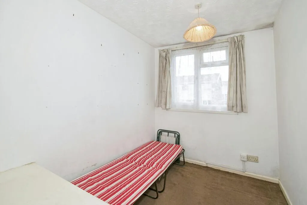 3 bed Terraced
