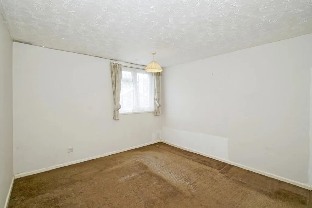 3 bed Terraced
