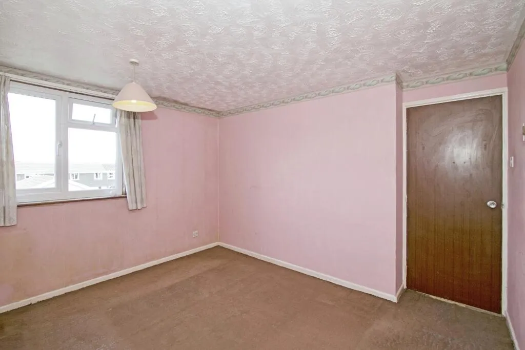 3 bed Terraced