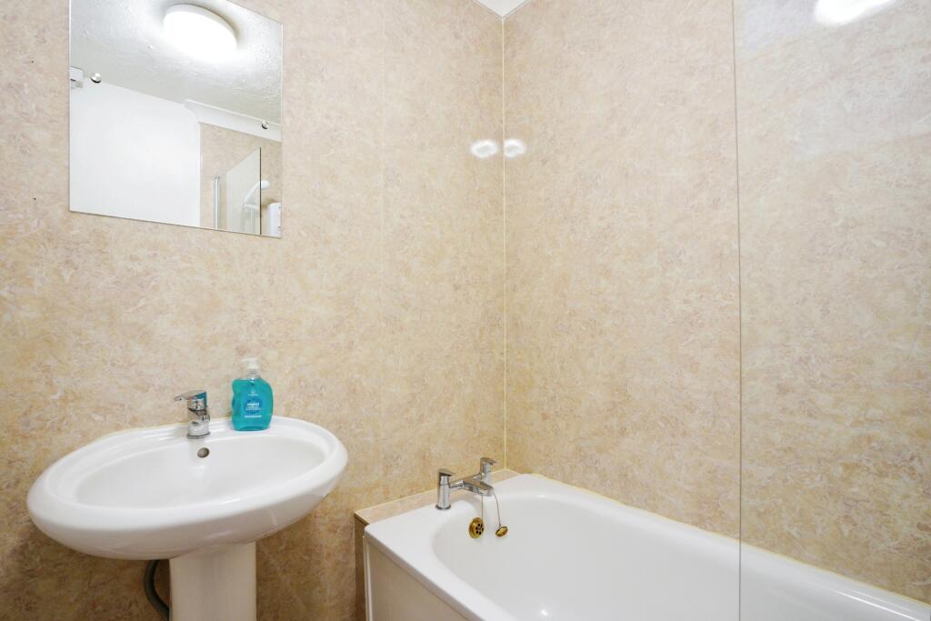 2 bed Apartment