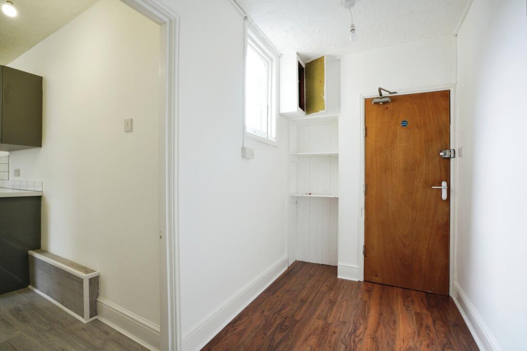 2 bed Apartment
