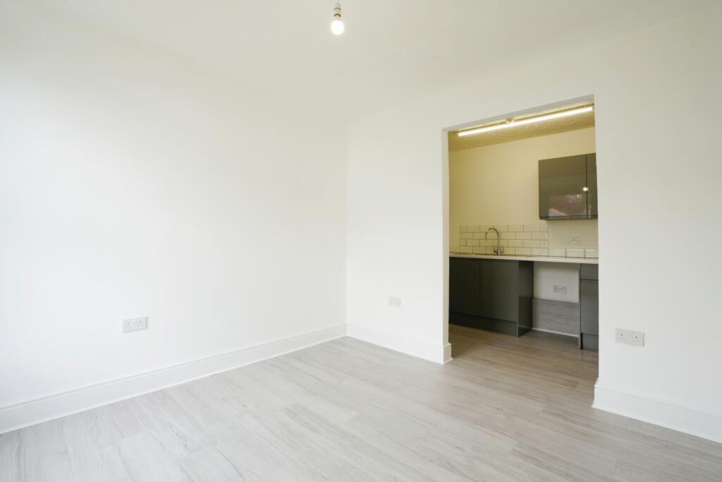 2 bed Apartment