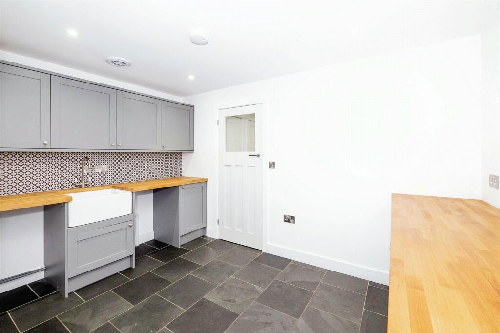 4 bed Character Property