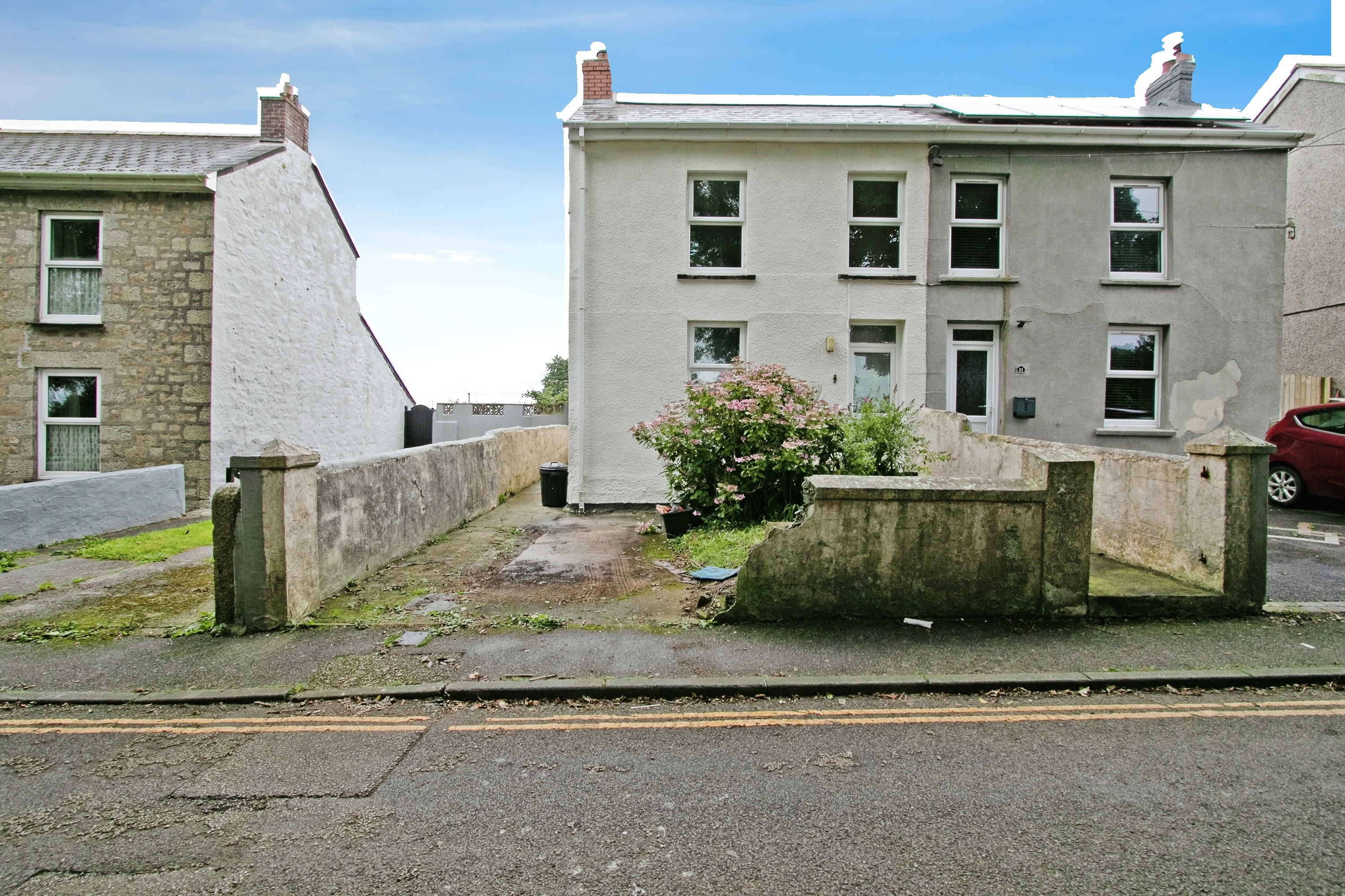 2 bed Semi-Detached