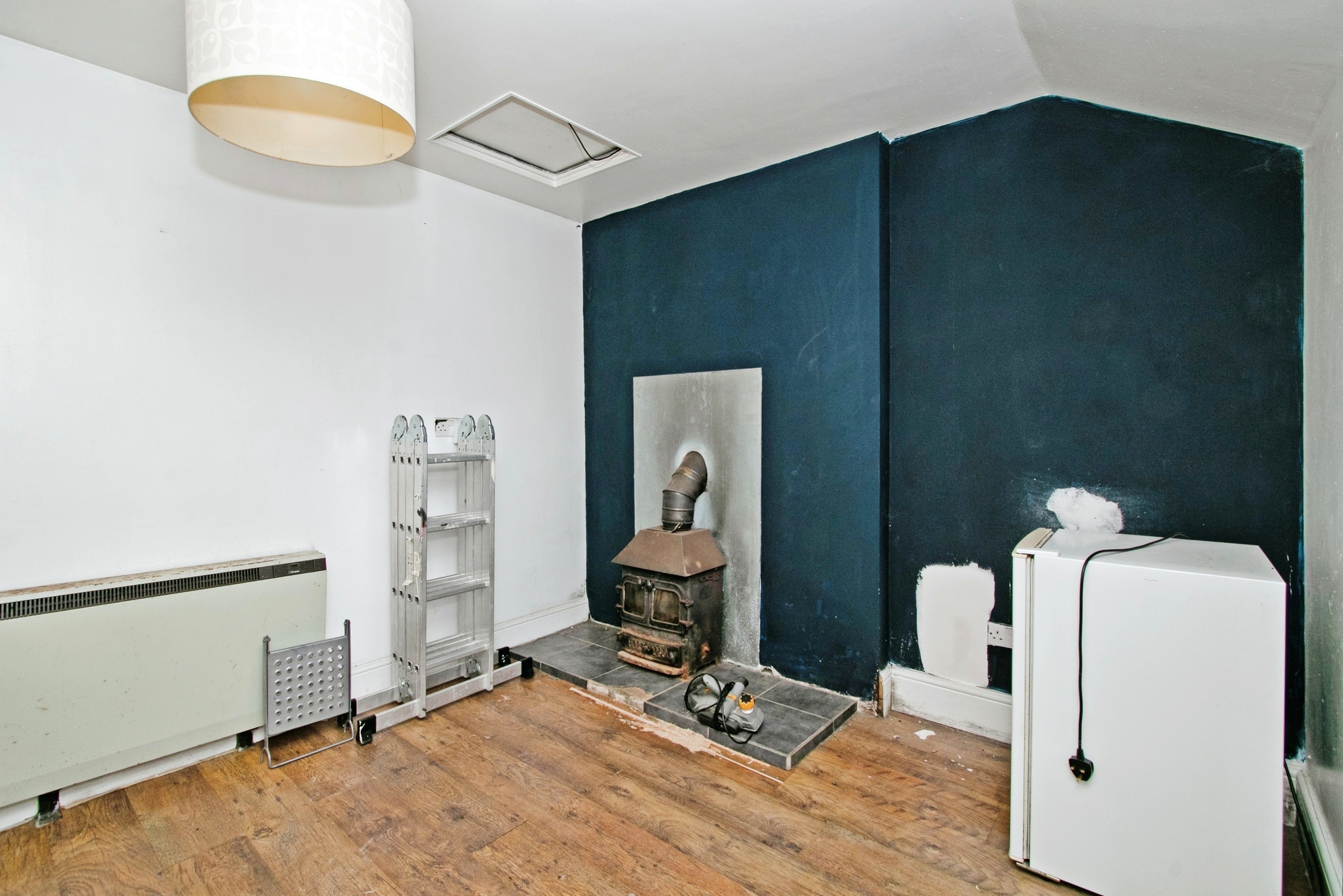 2 bed Semi-Detached