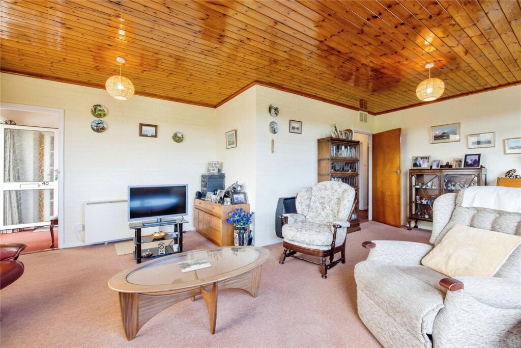 2 bed Detached Bungalow