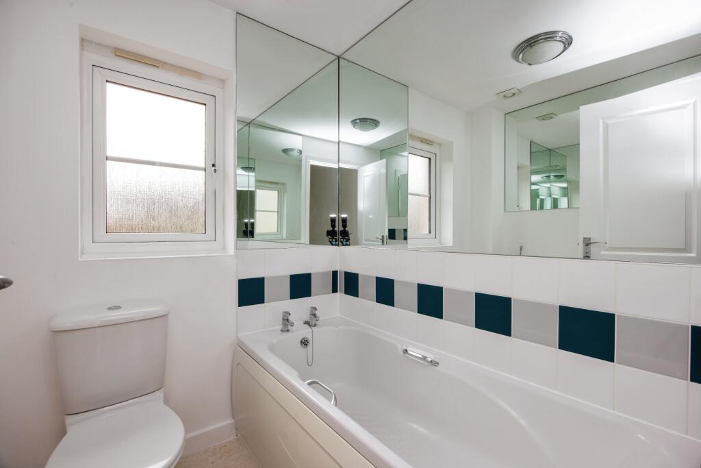 3 bed Semi-Detached
