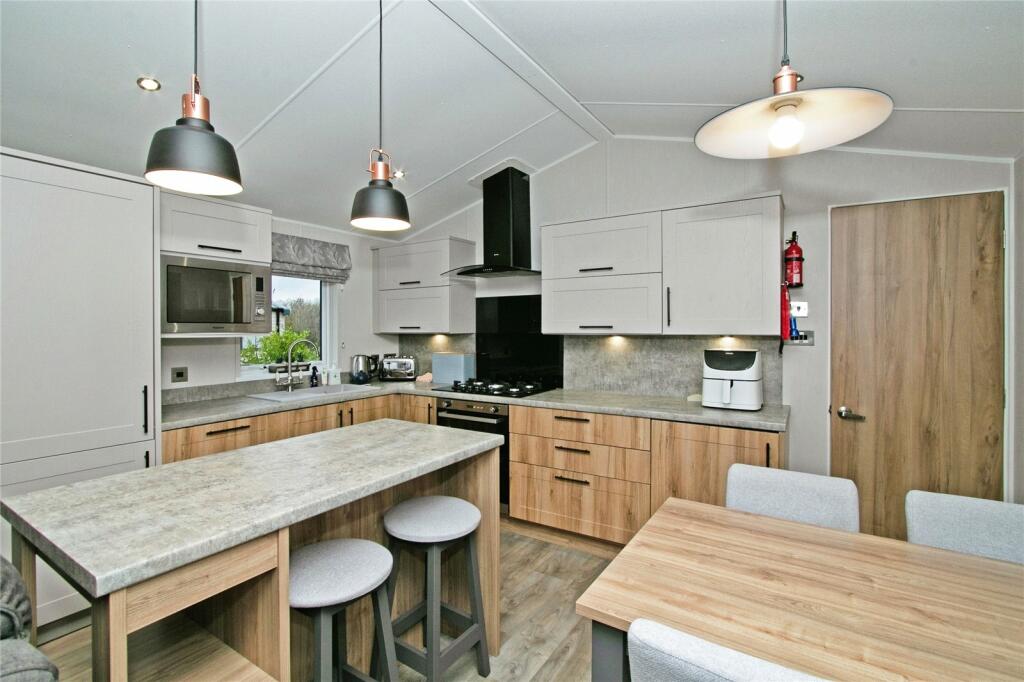 2 bed Park Home